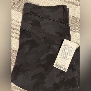 Lululemon Power Thru High Rose Crop 23”